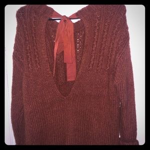 Brunt orange knit sweater